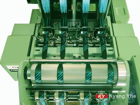 KY Широкий вузький жаккардний ткацький станок для варіабельної ширини тасьми.